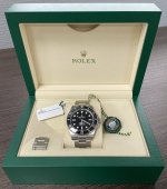RLX 00 Box open - resized.JPG