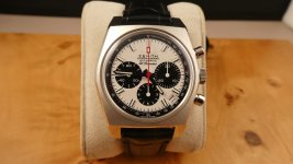 za38401.JPG