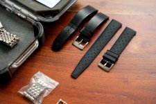 09straps.JPG