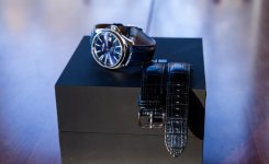 Glycine Moonphase-7.jpg Glycine Moonphase-7.jpg