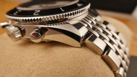 autav04.JPG