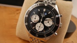 autav07.JPG