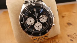 autav08.JPG