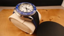 udwh02.JPG udwh02.JPG