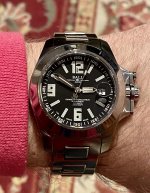 770C5162-FCB1-4FFE-BC8D-9D8D704AE276.jpg