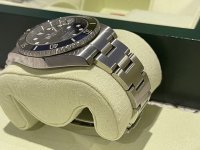 Watch3.jpg