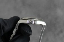 shr_1600.jpg