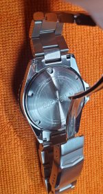 11_Caseback_Number.jpg 11_Caseback_Number.jpg